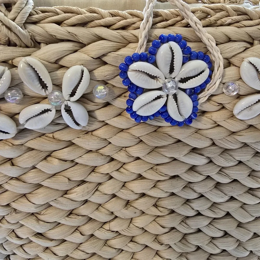 Straw Basket Tote Handbag Shells Lined Resort Golden Girls 80's Retro Beachy GUC